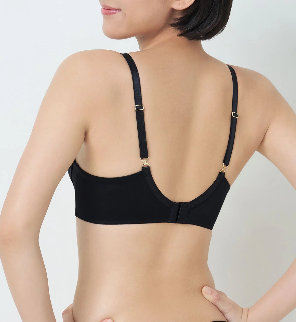 All Day Silk Non-Wired Push Up Deep V Bra - Image 3