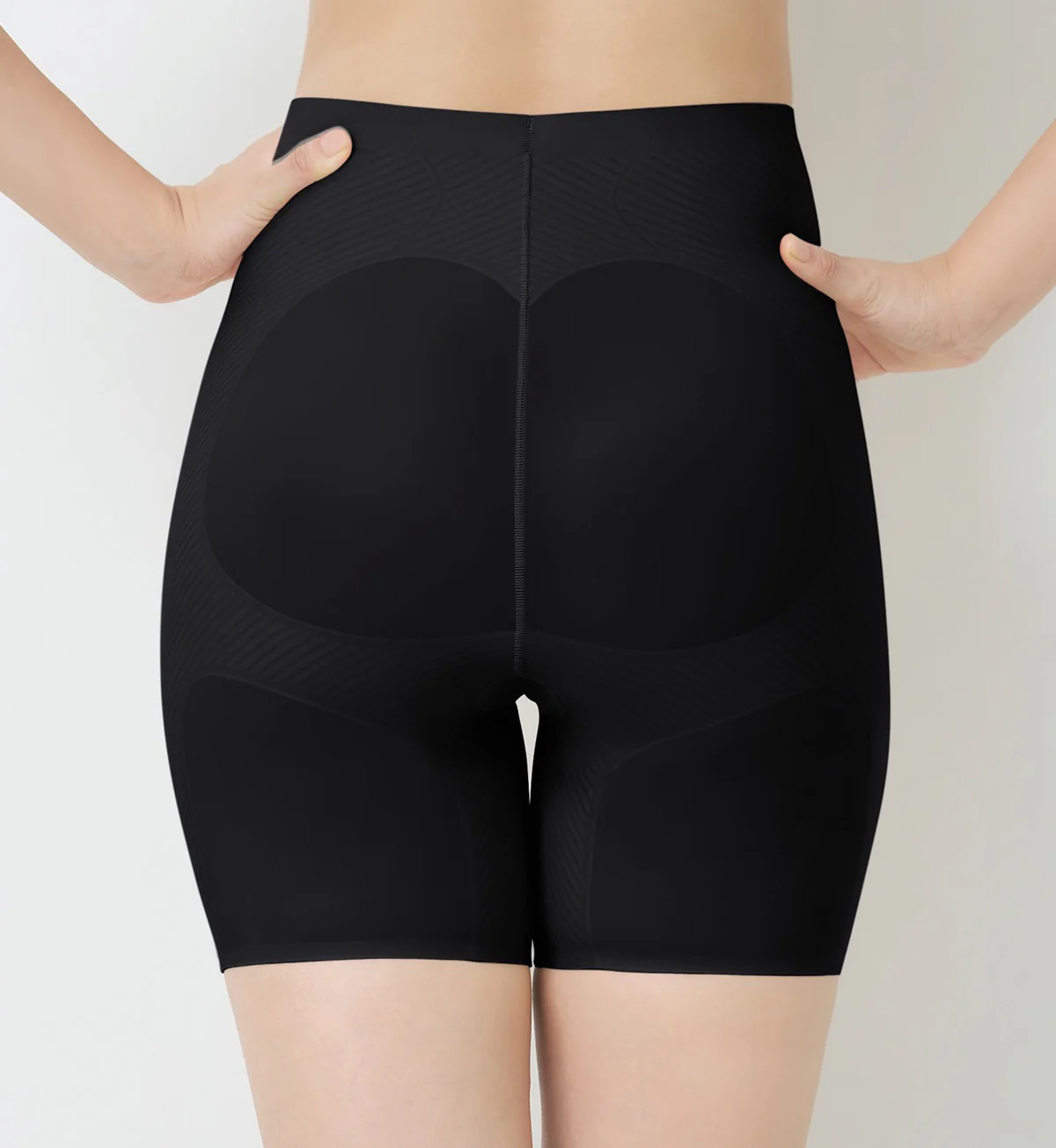 Body Make Up Illusion Curve Middle Length Panty - Image 3