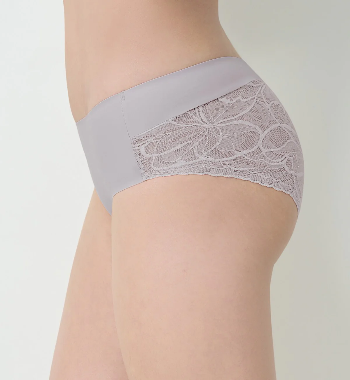 Body Makeup Illusion Lace Hipster - Image 4