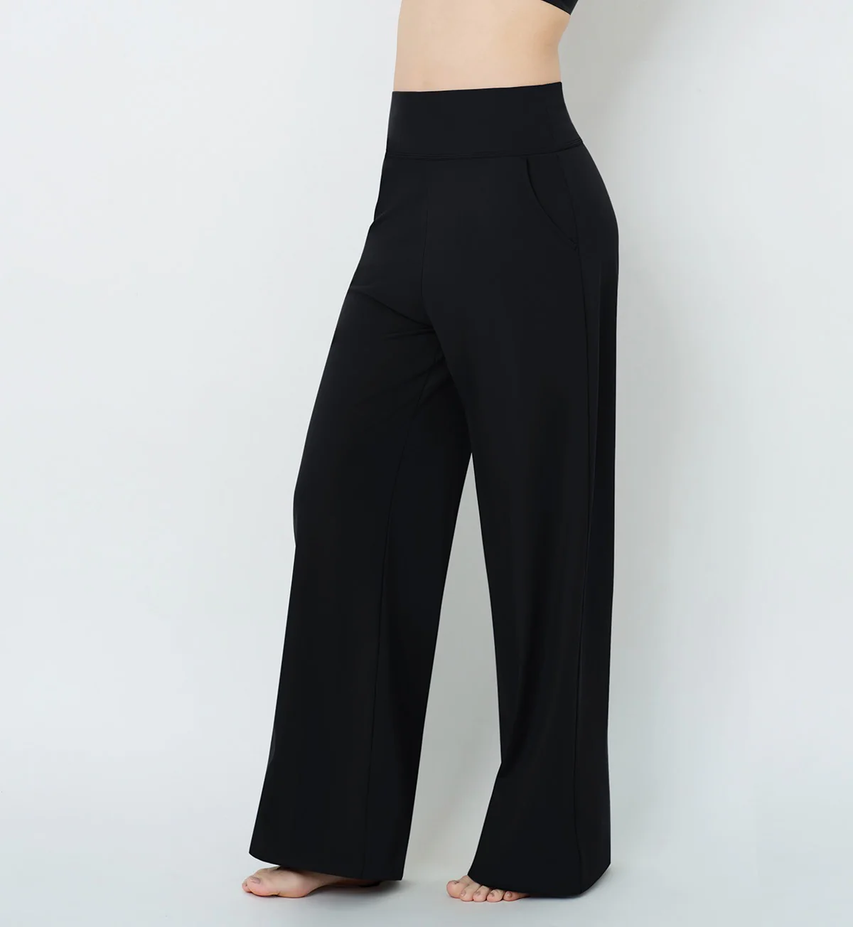 City Flow Chillax Wide-Legged Pants - Image 3