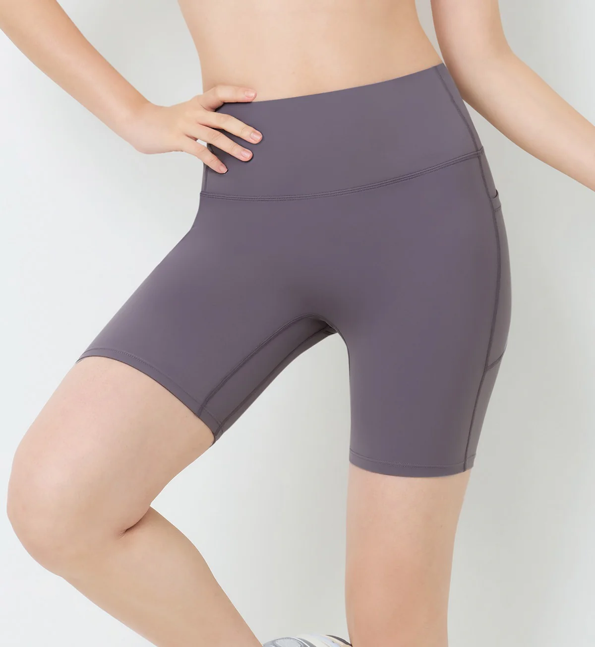 City Flow Feel Nothing Shorts - Image 2