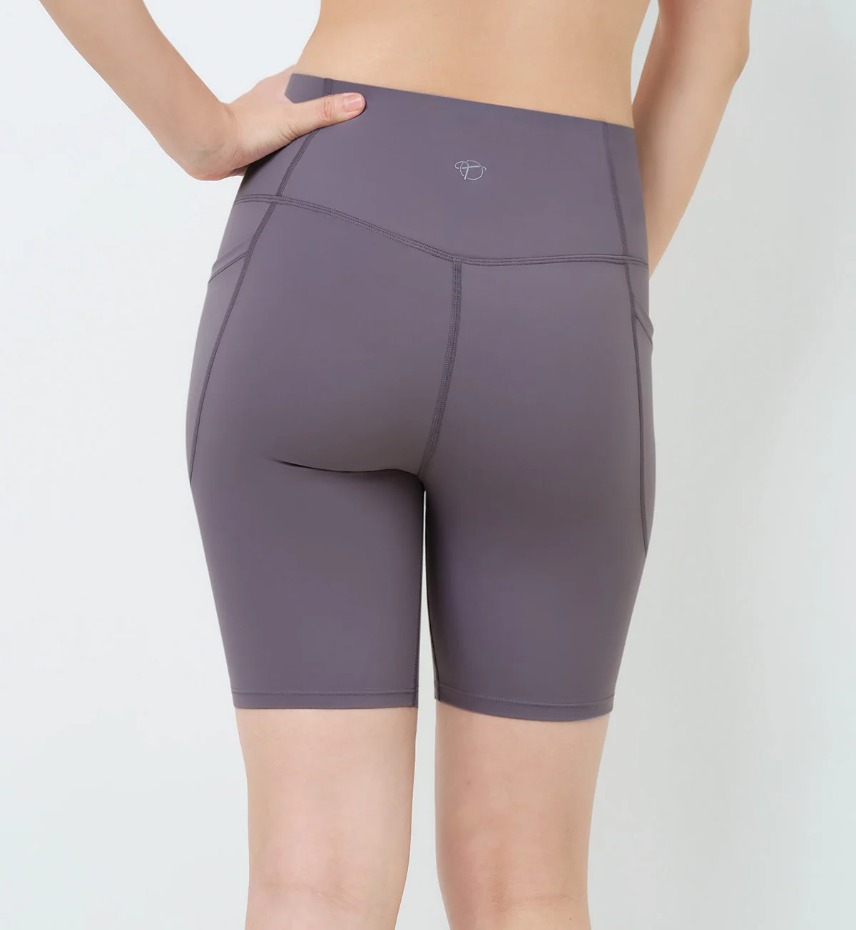 City Flow Feel Nothing Shorts - Image 3