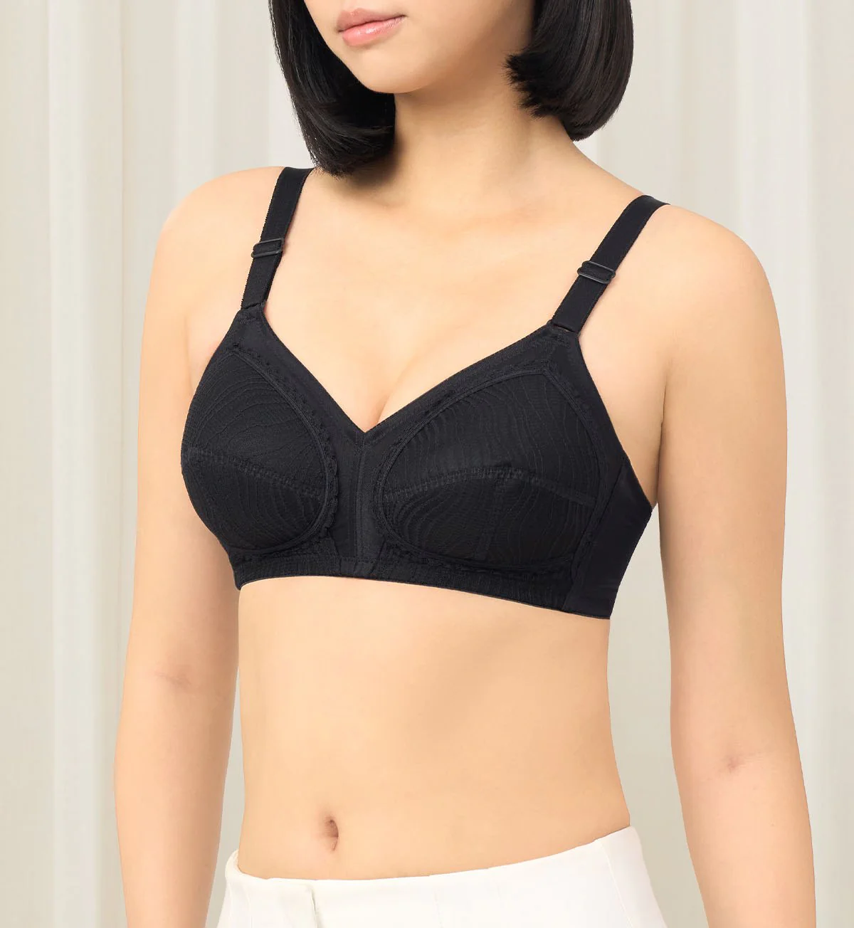 Form & Beauty 075 Non-Wired Padded Bra - Image 4