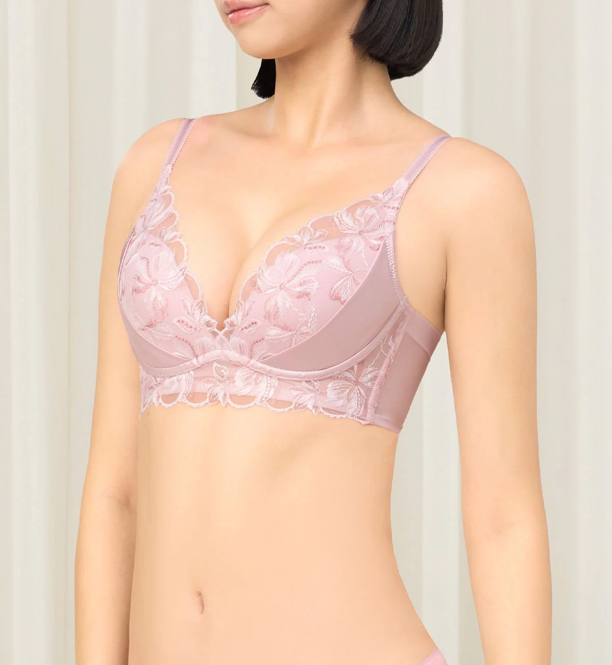 French Romance Non-Wired Push Up Deep V Bra - Image 4