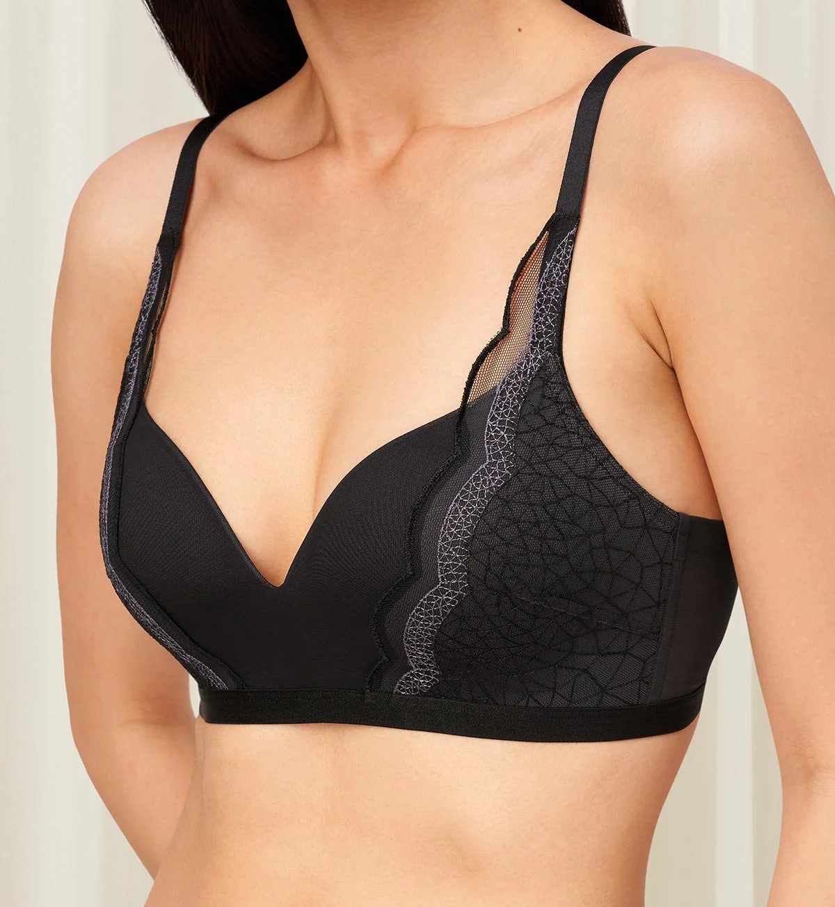 Glow Non Wired Padded Bra - Image 4