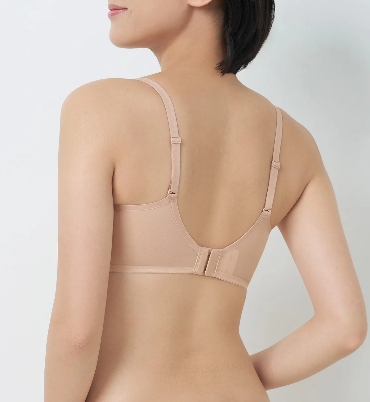 Invisible Inside-Out Non-Wired Padded Bra - Image 3