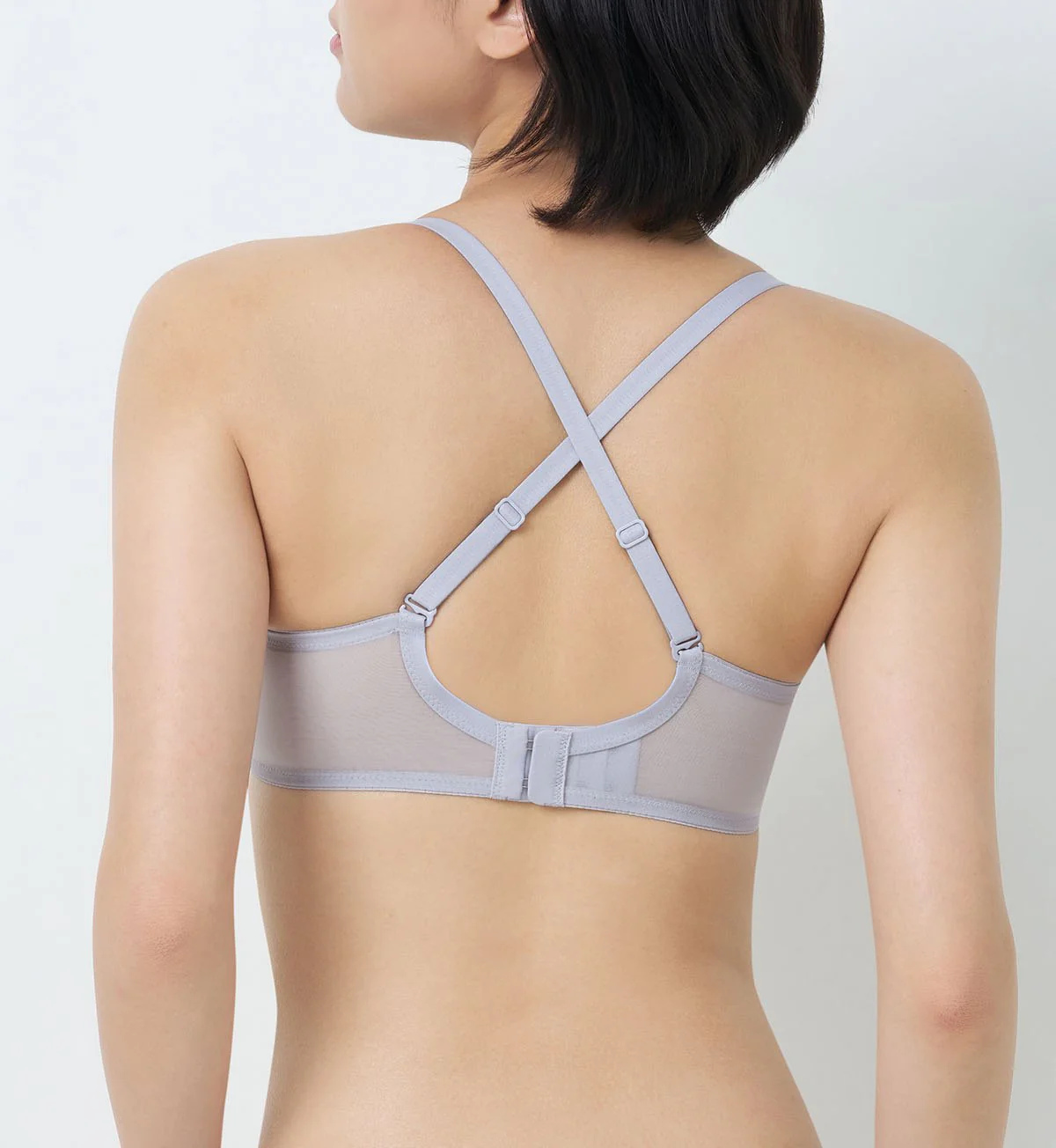 Invisible Inside-Out Wired Padded Bra - Image 4