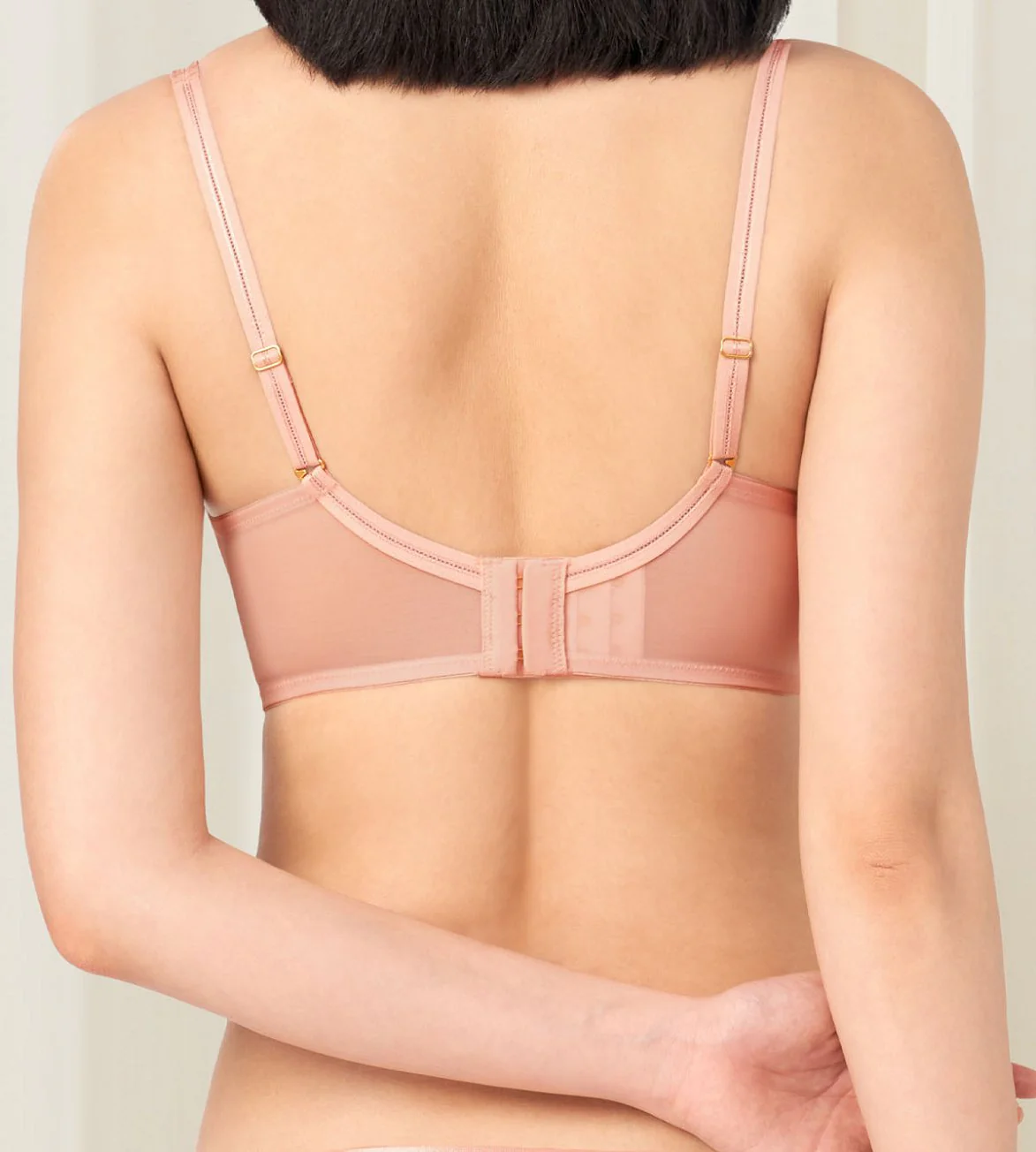 Premium Joy Non Wired Push Up Deep V Bra - Image 3