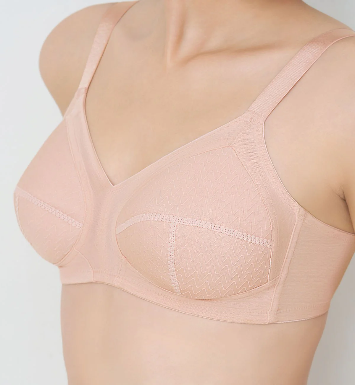 Simply Everyday Chic Non-Wired Padded Bra - Image 4
