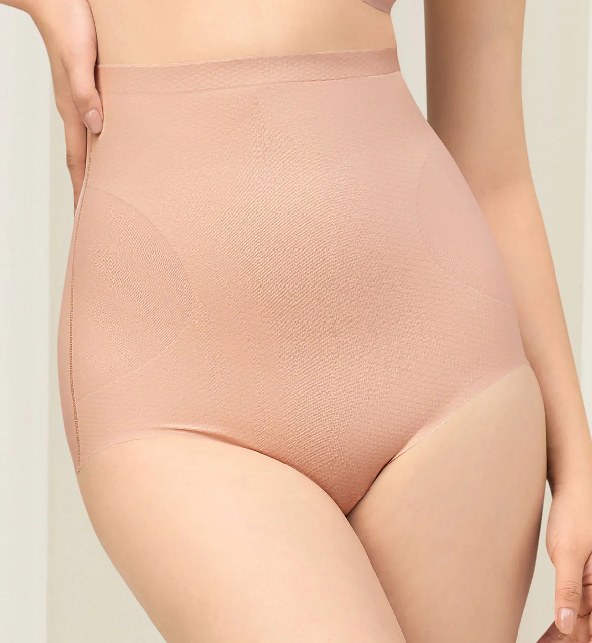 Smooth Infinity High Waist Panty - Image 2