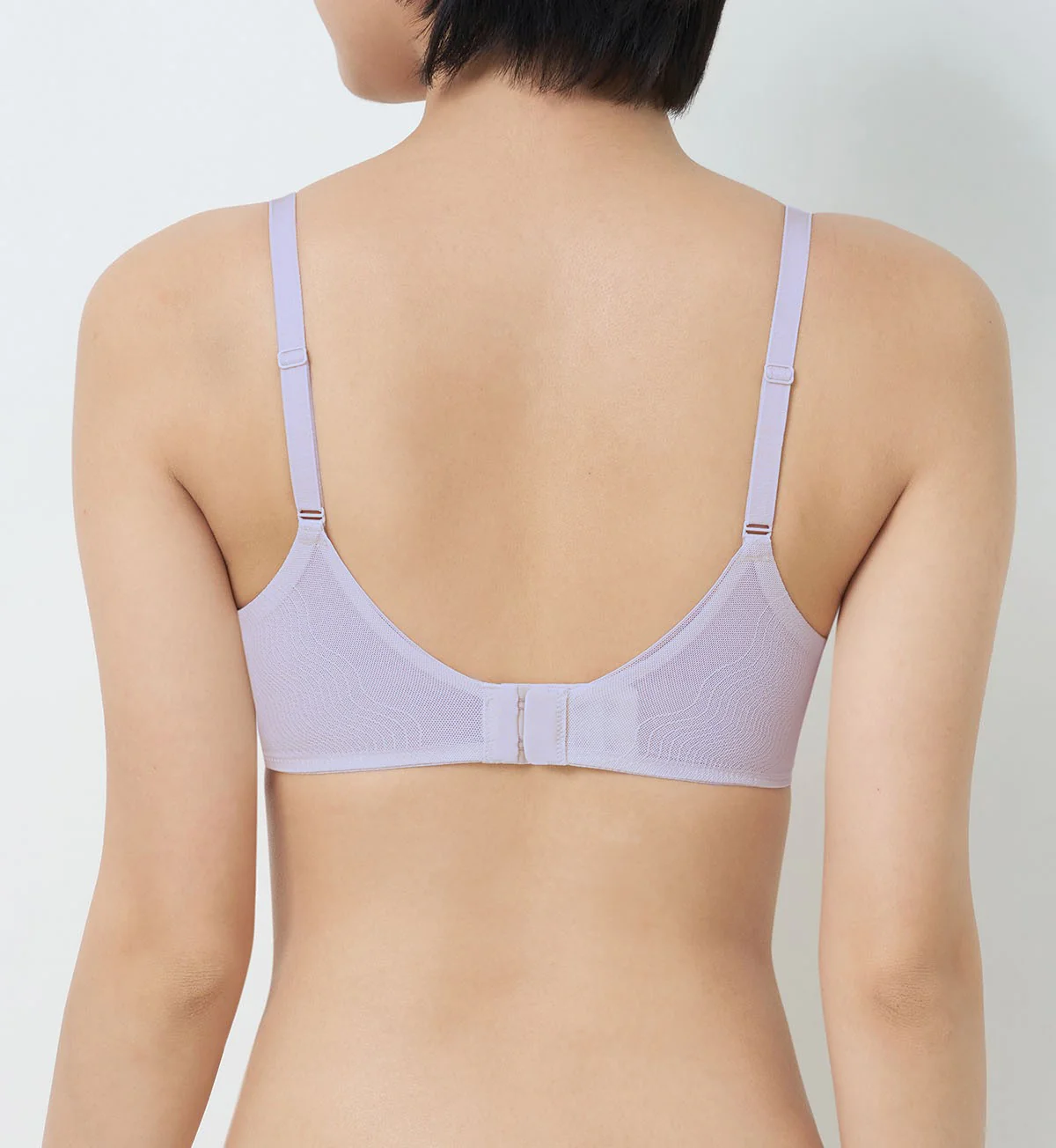 Smooth Sensation Magic Push Up Deep V Bra - Image 3