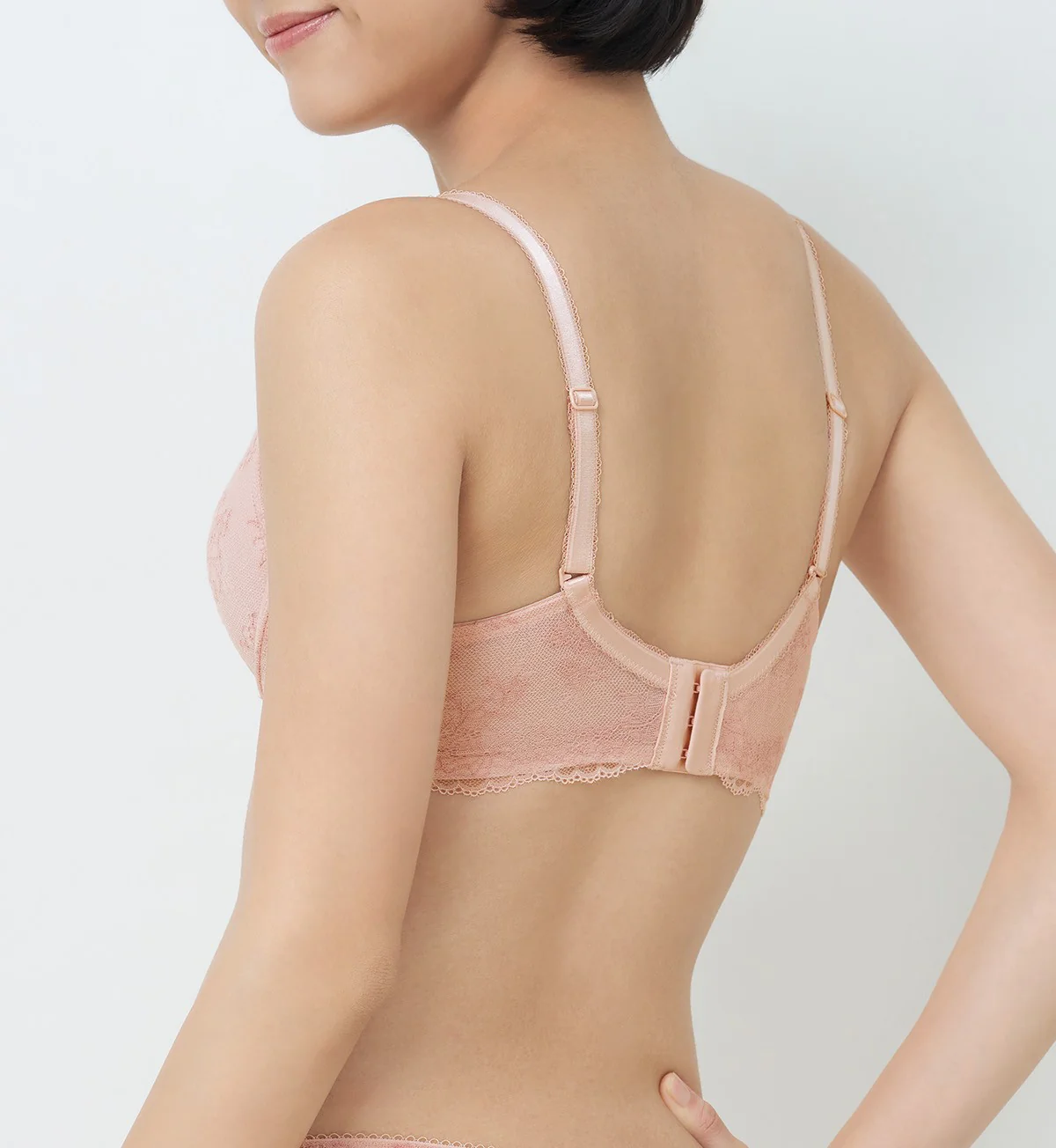 Tri-Air Lite Luna Non-Wired Push Up Deep V Bra - Image 3