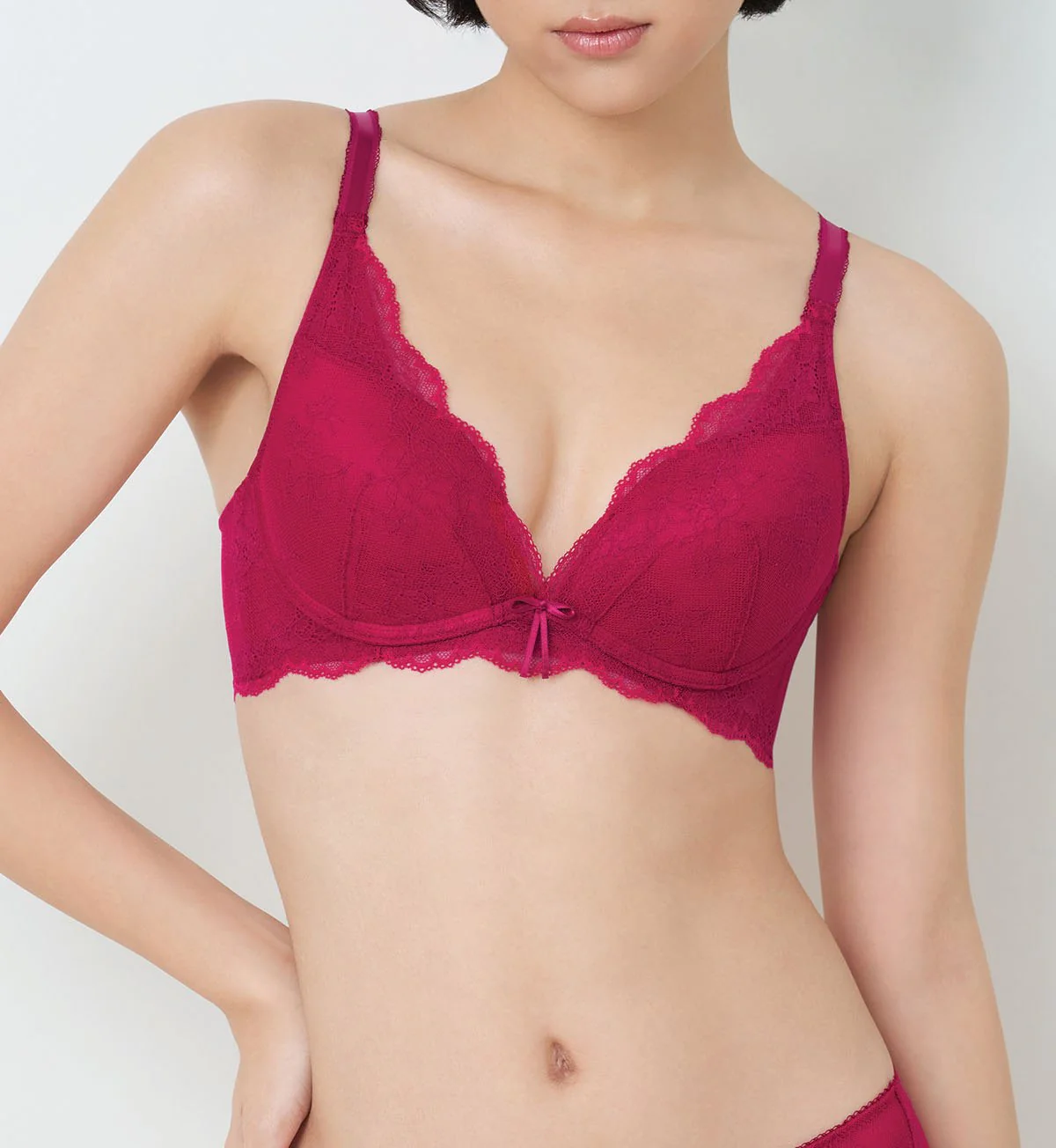 Tri-Air Lite Luna Non-Wired Push Up Deep V Bra - Image 2